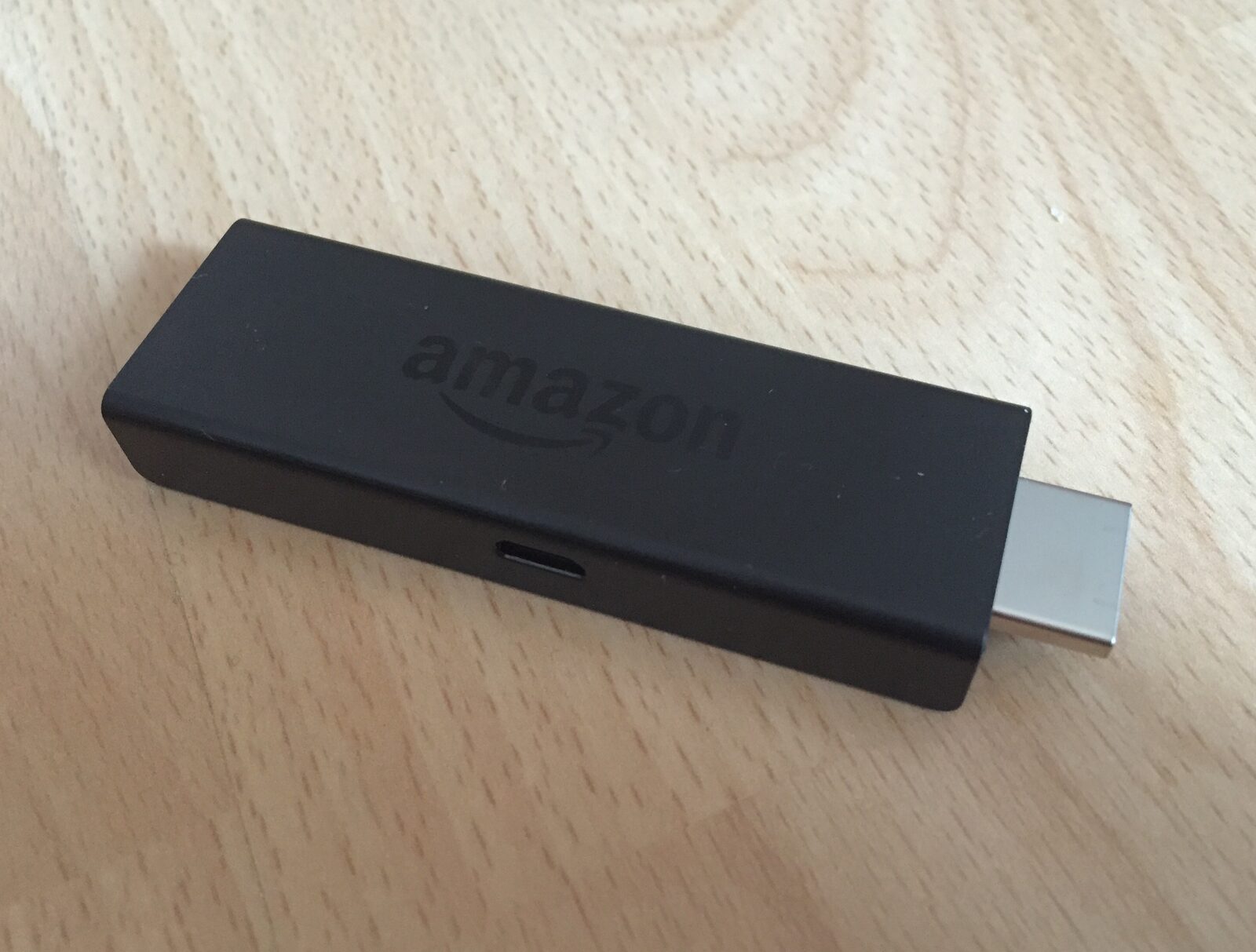 Amazon Fire TV Stick met afstandsbediening, klaar voor IPTV installatie